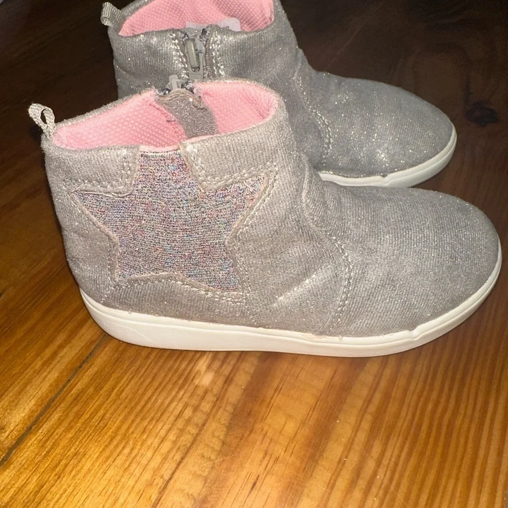 Stride Rite Sparkly Silver Kids Shoes with Pink Lining